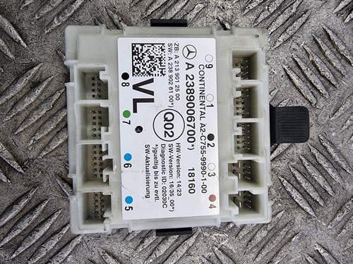 Mercedes e220d door control - e220d,