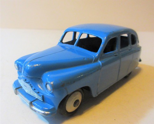 1940 dinky toys standard - dinky,