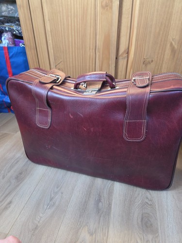 Vintage red leather - vintage, suitcase