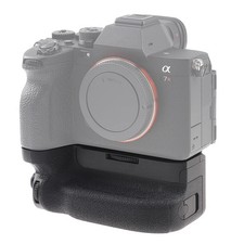 VG-C4EM Vertical Battery Grip