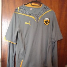 AEK Athens. 09/10 Shirt.