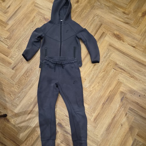 Nike tech fleece tracksuit set - tech,