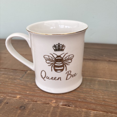 Sass belle queen bee - sass, new