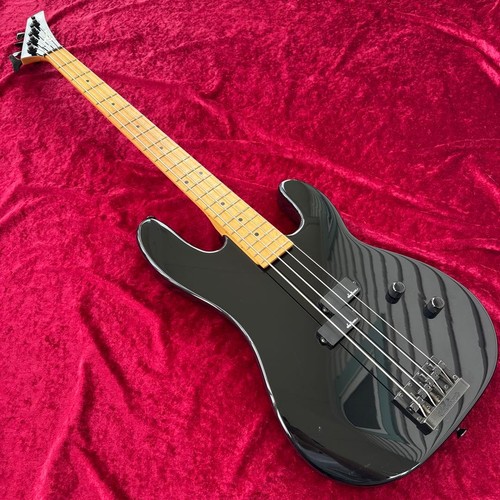 Japan charvel precision - japan, 1b