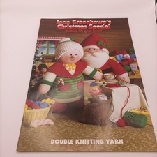 JEAN GREENHOWE'S CHRISTMAS SPECIAL DOUBLE KNITTING PATTERNS, 28 PAGES (03)