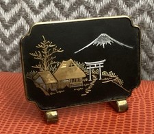 JAPANESE KOMAI DAMASCENE ENAMEL GOLD & SILVER INLAY MOUNT FUJI SCENE CARD HOLDER