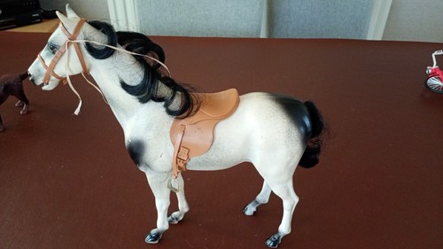 Vintage sindy horse - vintage, red