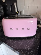 Smeg 2-Slot 4-Slice Retro