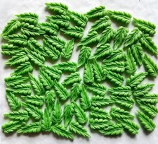 30 Small Green Daisy Leaves Edible Sugar Icing Cup Cake Decorating Topper Vegan