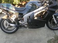 Triumph Sprint ST RS 955i