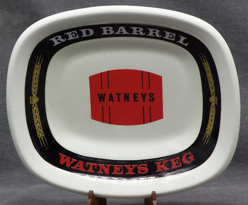 1960 red barrel - watneys, keg