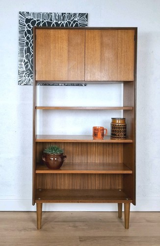Plan form five bookcase - five,