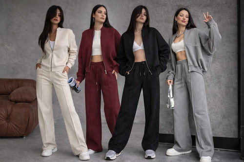 Women piece tracksuit - 2,