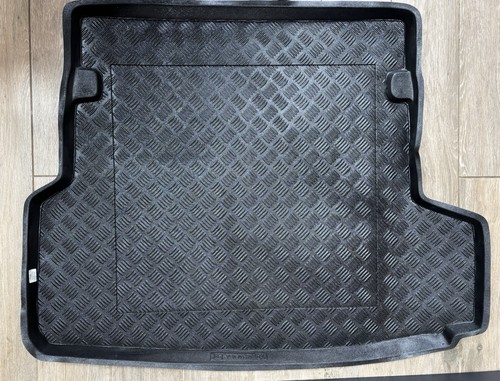 Bmw series f31 touring boot - bmw,