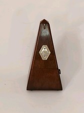 Maelzel Paquet 1815 mechanical wind-up metronome, in a wooden pyramid case