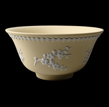 Wedgwood Jasperware Handcrafted Primrose Yellow with Whites Prunus Bowl 15cm