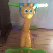 V-TECH BOUNCE AND RIDE GIRAFFE