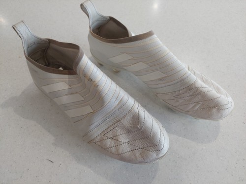 Adidas glitch outer - outer, skin