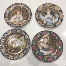 The Four Seasons Collectors Plates X4 
