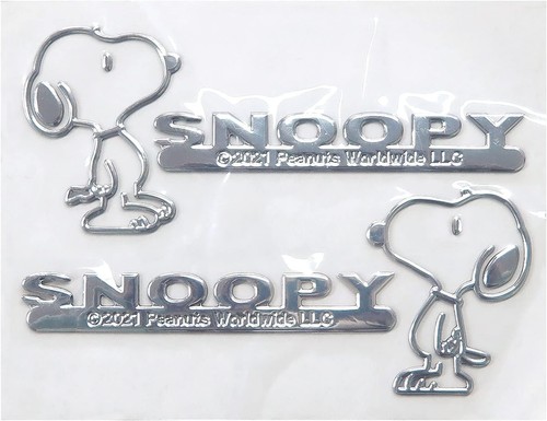 Snoopy door mirror emblem - mirror,