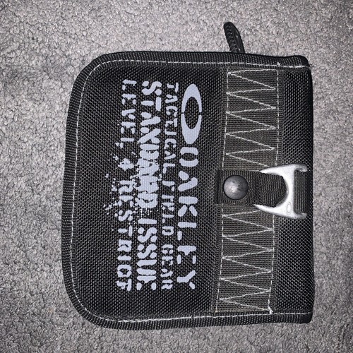 Oakley graphic dvd zip - graphic, case