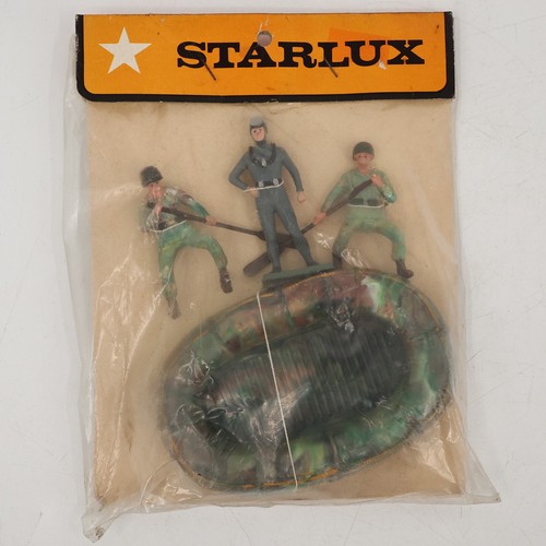 Starlux military set - military, rubber