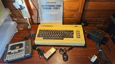 COMMODORE VIC-20 & 3 GAMES MICRO HOME COMPUTER BUNDLE #RS15RB11