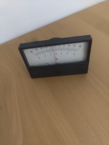 Volt meter vintage - rs,