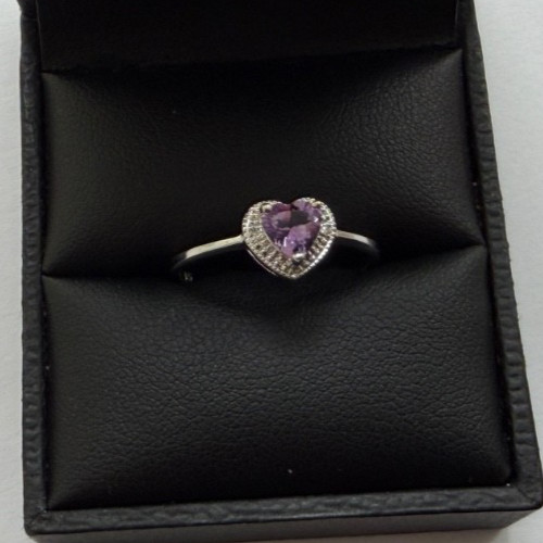 9ct white gold - 9ct, heart