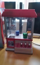Candy grabber claw machine - claw,