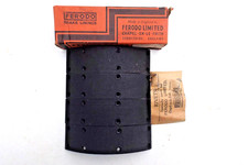 4 x Brake Linings and Rivets Hillman Minx 1934-47