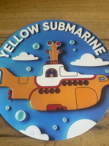 Beatles yellow submarine - yellow,