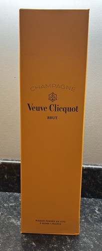 Veuve clicquot gift box - veuve,
