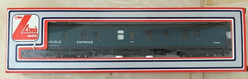 Lima railways 305431 parcels - lima,