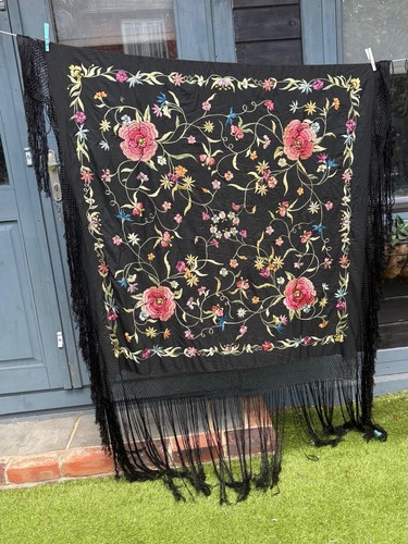 Piano shawl victorian early - shawl,