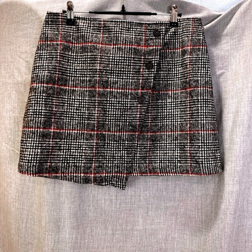 Nwot dee elly glen plaid - nwot,