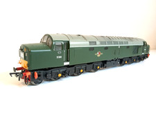BACHMANN 'OO' GAUGE 32-475 BR GREEN CLASS 40 D368 DIESEL Weathered