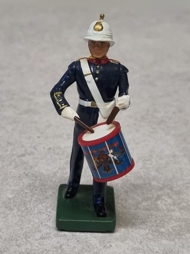 Britain band the royal - w,