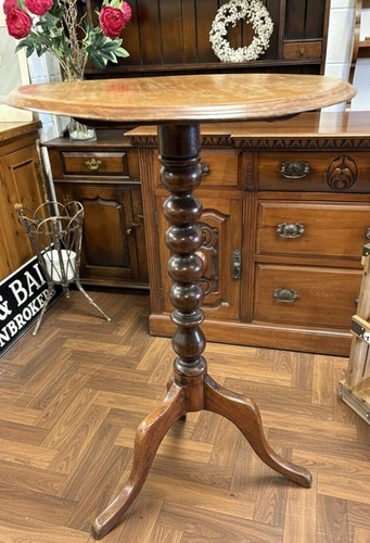 Super georgian bobbin tilting - georgian,