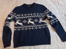 Mens Christmas Reindeer Jumper Large  size