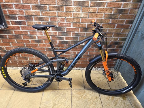 Full fox factory mountain bike - full,