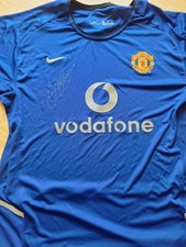 DAVID BECKHAM - MAN UTD  LEGEND - HAND SIGNED  2003  L BLUE  AWAY SHIRT -EX