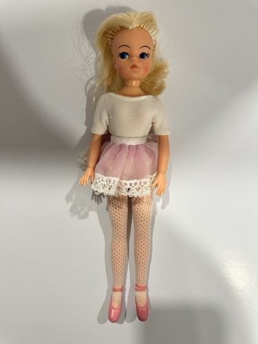 Vintage pedigree sindy active - sindy,