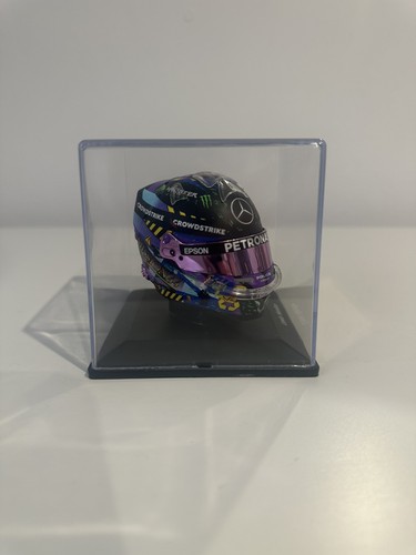 Spark 5hf066 helmet replica - spark,