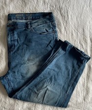 MANTARAY ladies slim fit crop