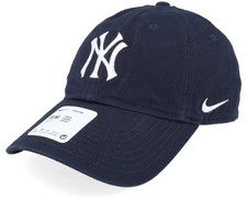 Nike New York Yankees Relaxed