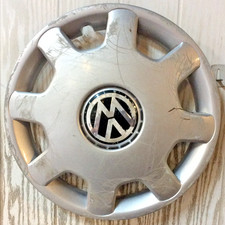 Volkswagen polo/lupo 13" wheel trim part number 6n0601147c