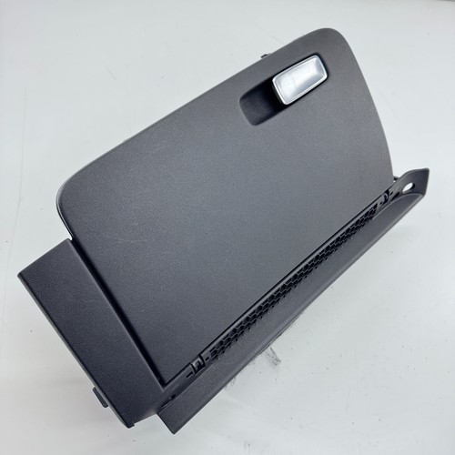 Audi glove box - audi, a1