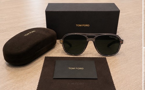 Tom ford grey transparent - ford,
