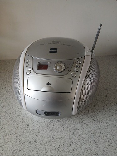 Bush stereo radio - cd, /